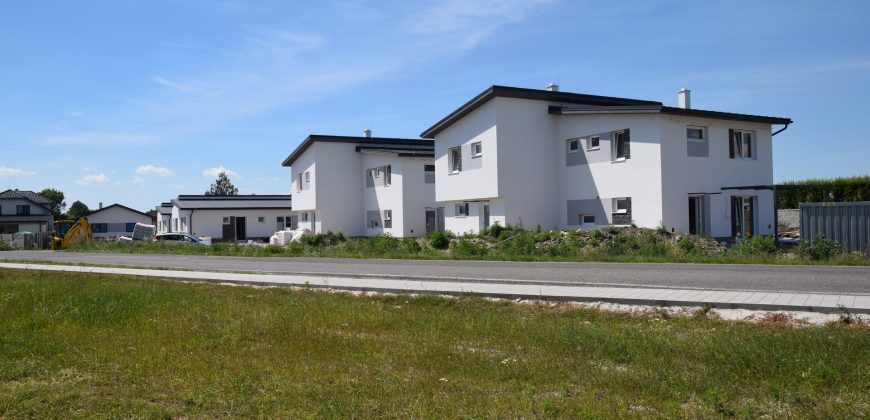 NOVOSTAVBA – 4-izb. RD v Lábe