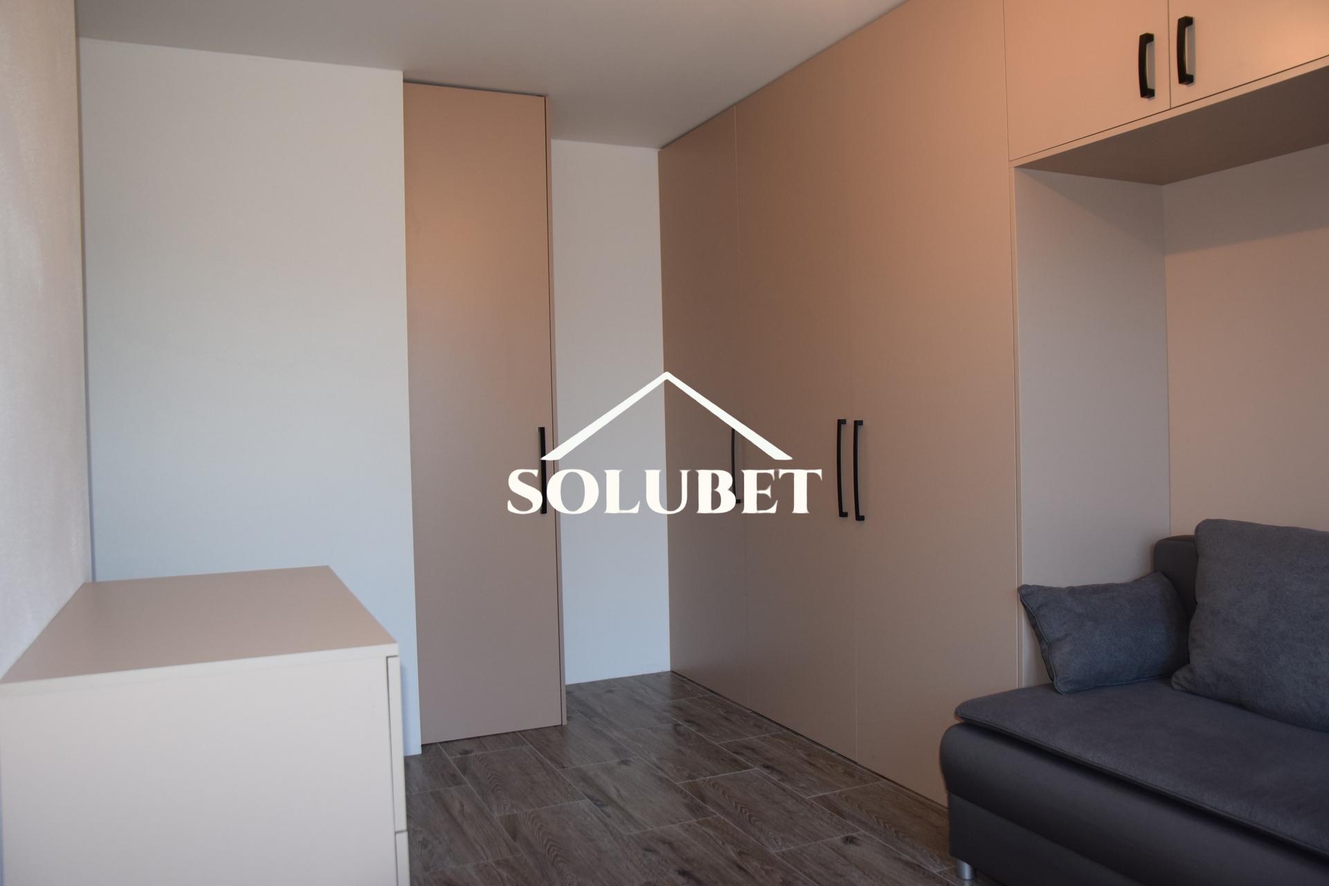 NOVÁ CENA! 3 izbový dom so zariadením, altánok….